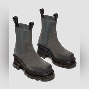 DR. MARTENS Corran Chelsea Boot